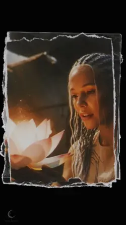 Torn Pages Overlay