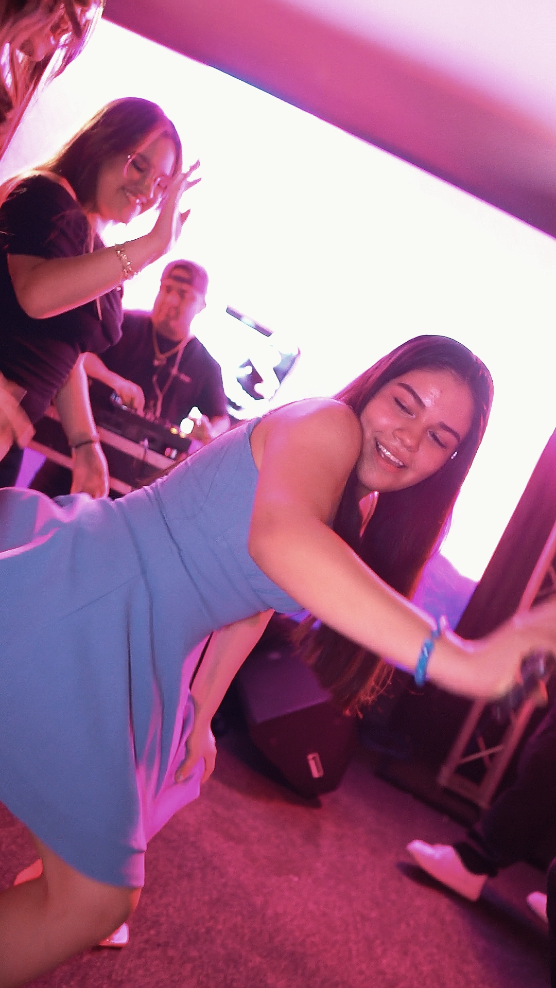 NIGHT CLUB 94 HD 