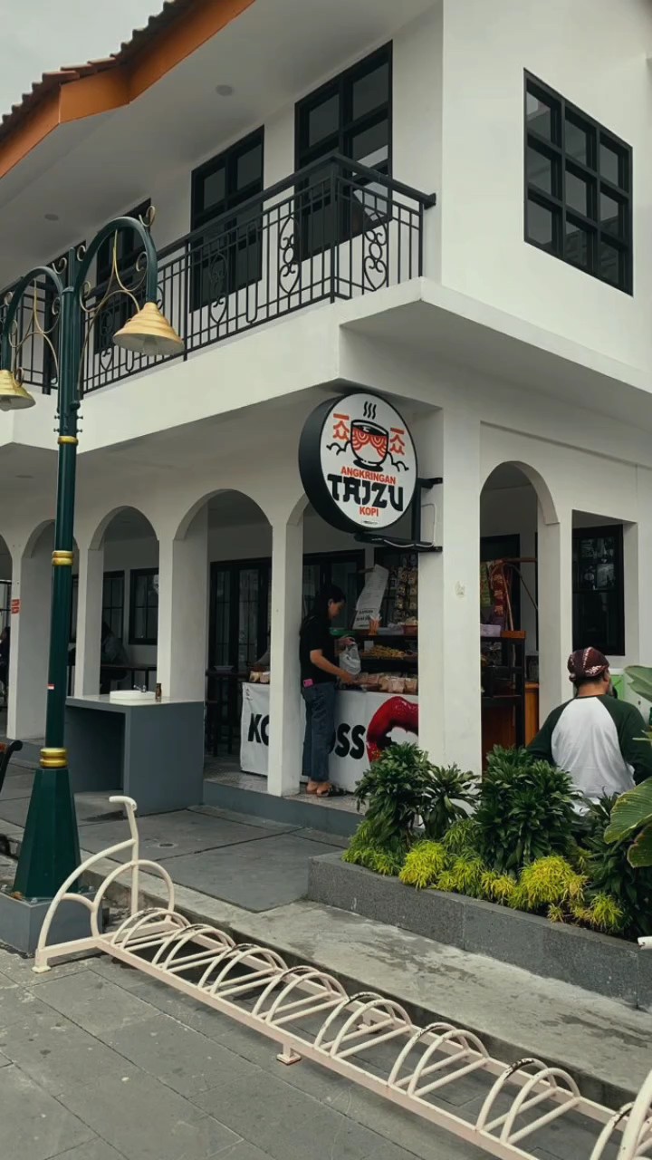 i want u to the bone