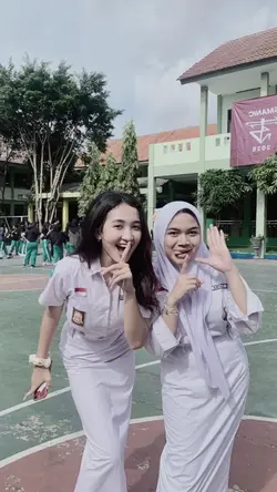 nusaniwe tanjong 