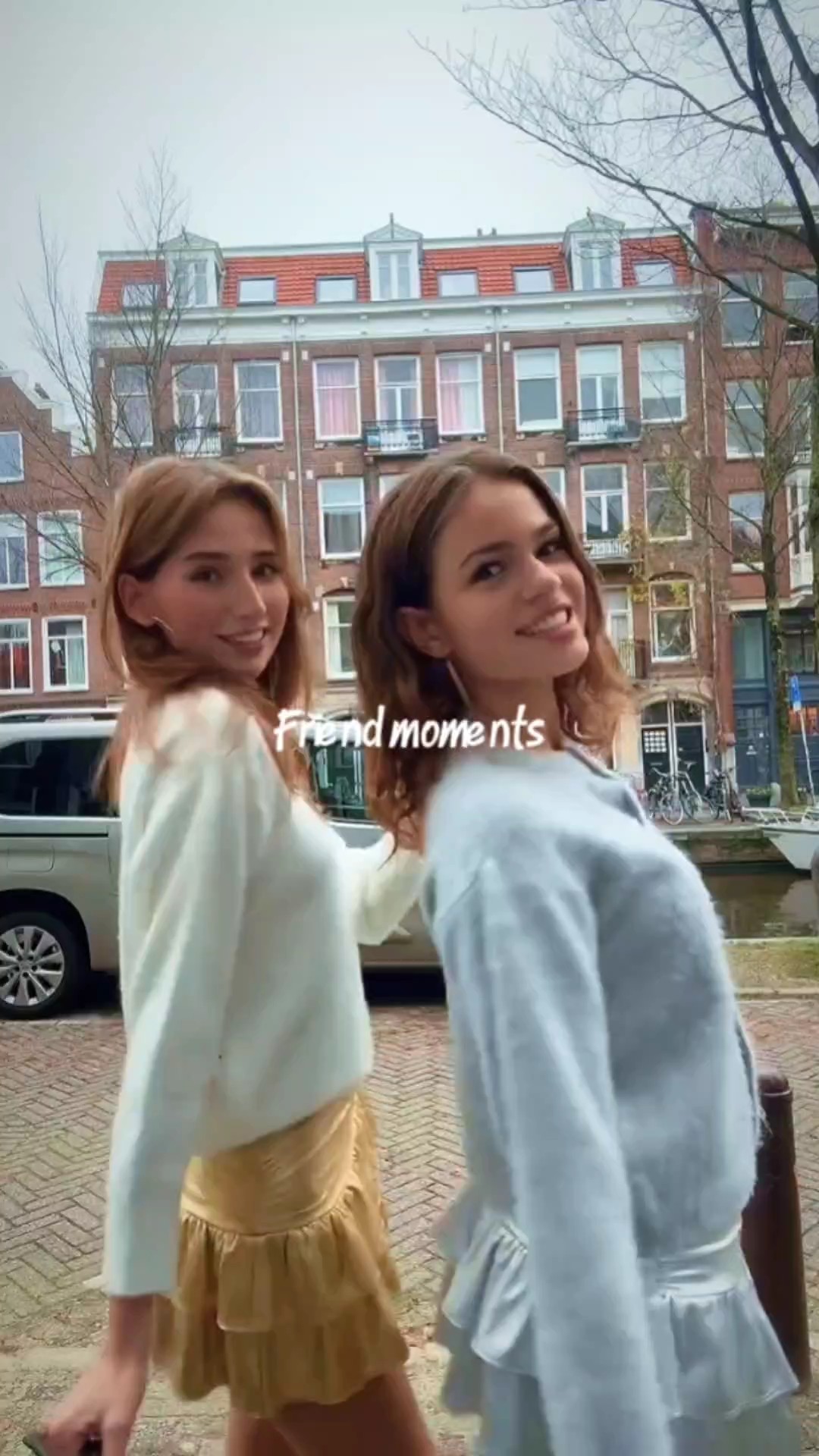 Frend moments