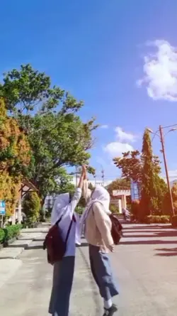 slowmo bareng bestie