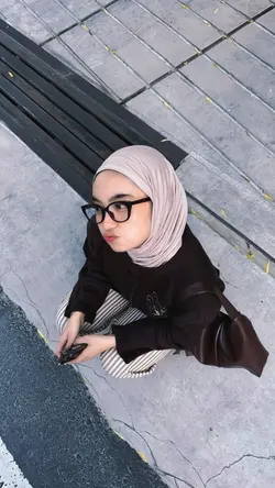 Ngga ngga dulu