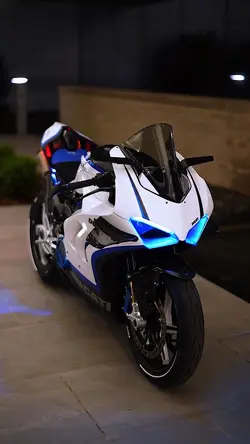 DUCATI MOTORBIKE 