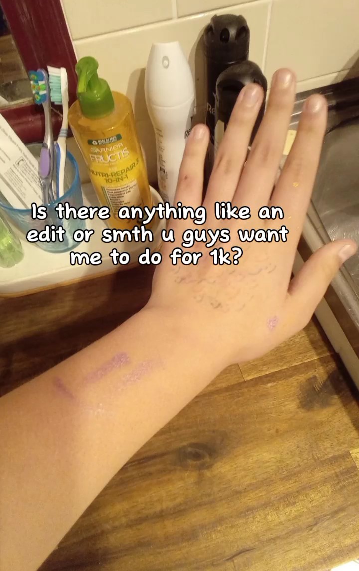 Lmk I'm commentsssss