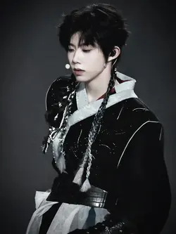 1 video + 15 ảnh