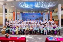 Trở về mái trường 