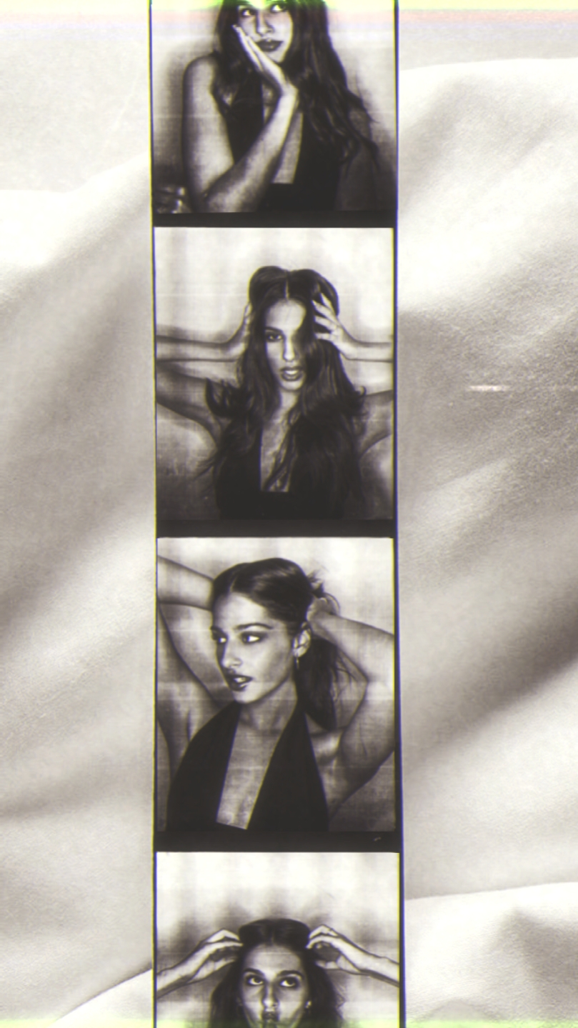 4 pictures 