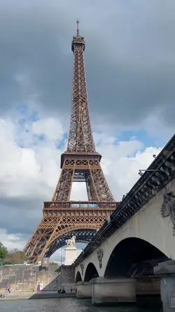 Travelling in Paris