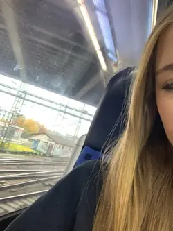 Glücklich