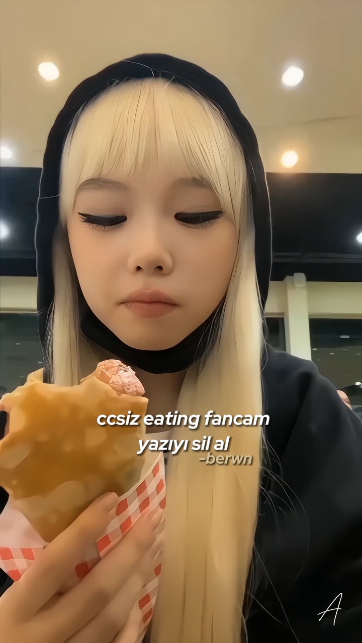 Comiendo fancam istek