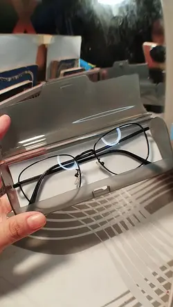 Eyeglasses