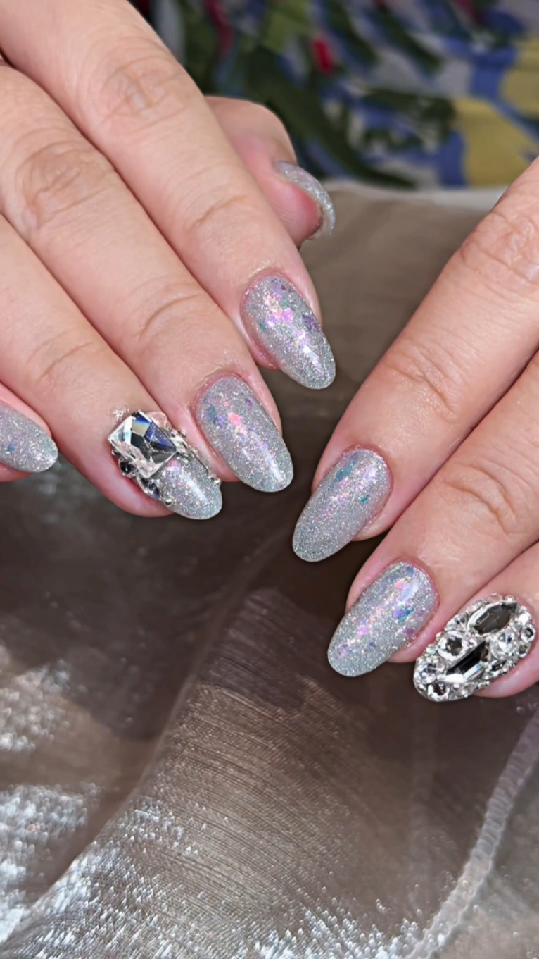 nails 42