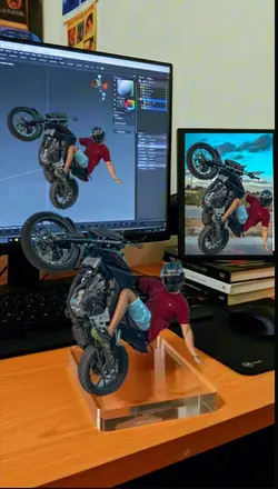 Motor figurine