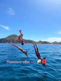 Summer vibe 🥥🌺