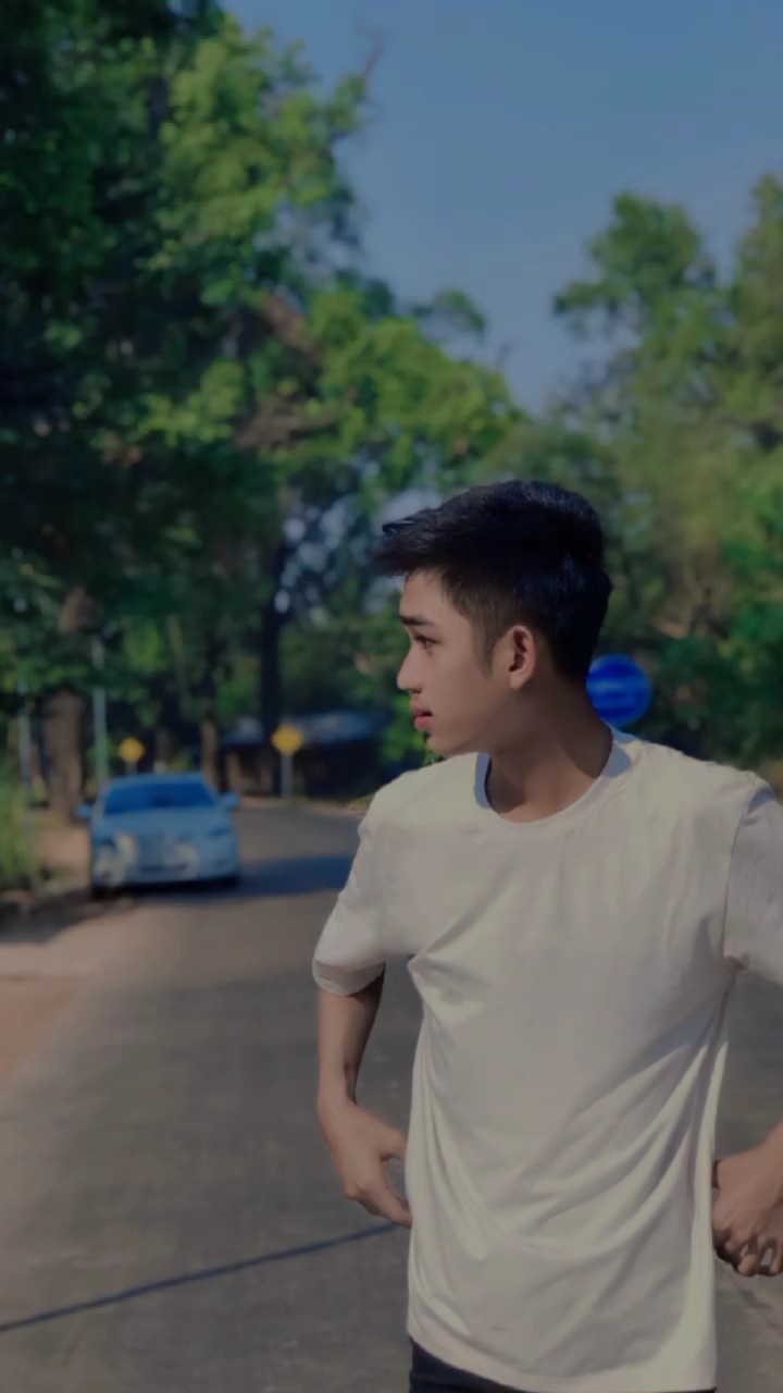 ផ្គរលាន់ឯត្បូង Remix