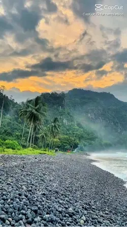 pantai aesthetic