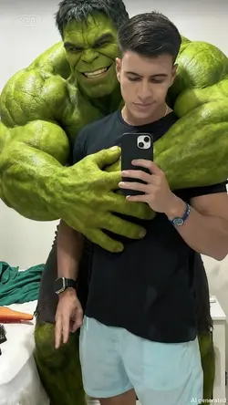 Abraço do Hulk