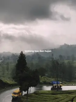 LIRIK HUJAN