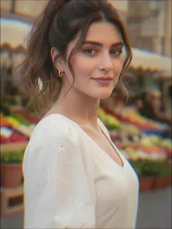 Rüya Gibi Tek Foto Portre