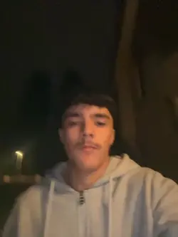 Gib uns niemals auf 