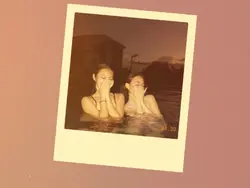polaroid