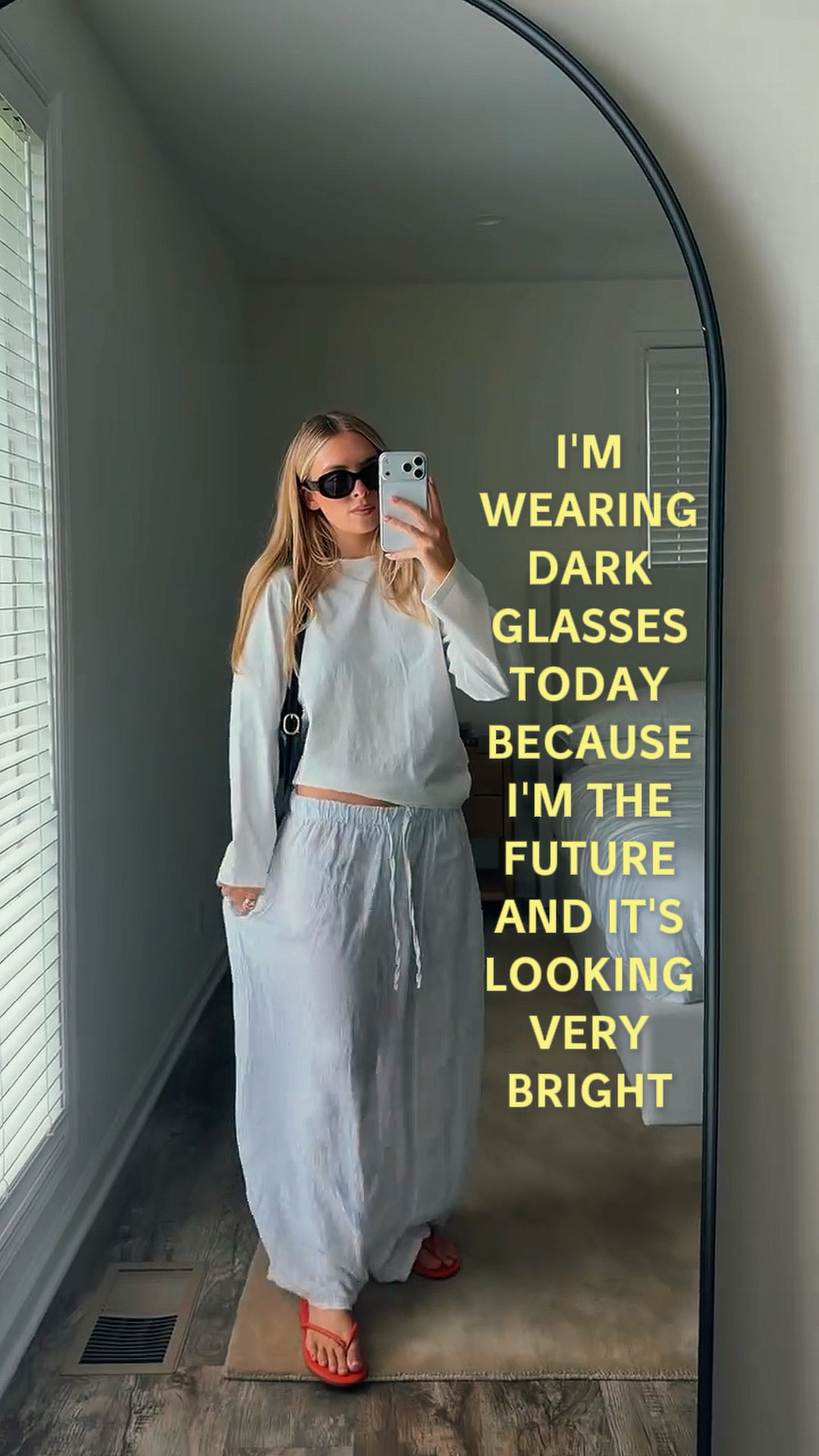 im wearing dark glas