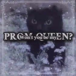 PROM QUEEN