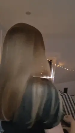 peekabo hair 