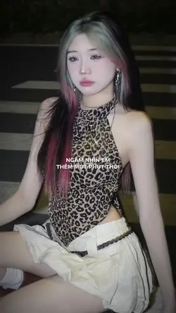 Ngắm nhìn em