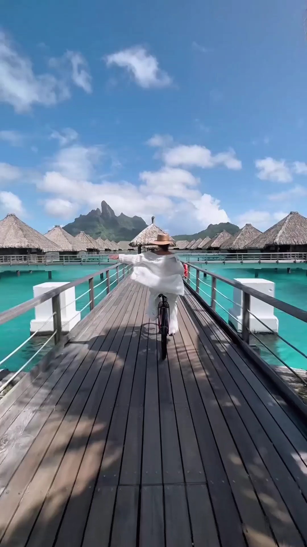 traveling vlog