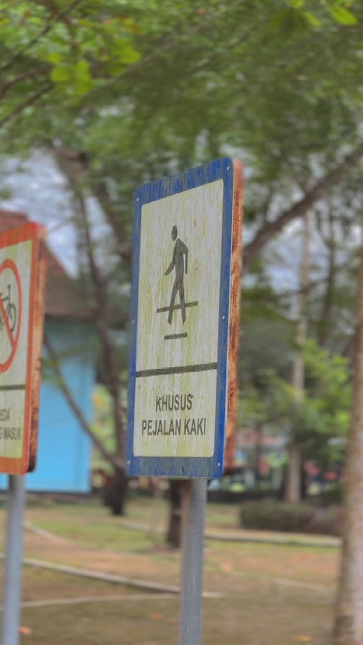 BUKAN KALENG KALENG
