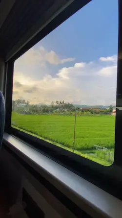 kita naik kereta yaa