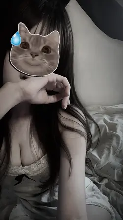 1 picture