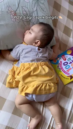 POV bayi lucu tidur