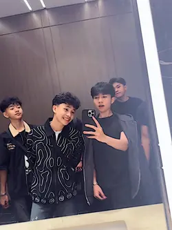 no mirror