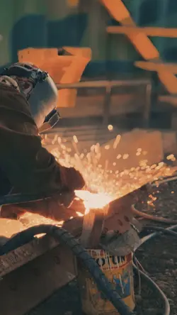 CINEMATIC WELDER
