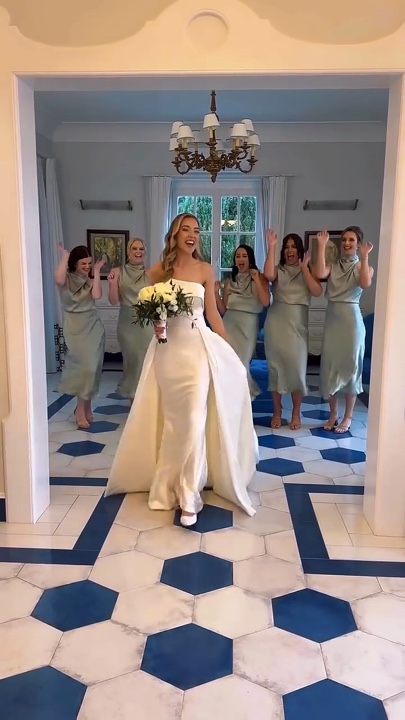 Wedding clothes