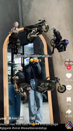 cowok keren vs aku