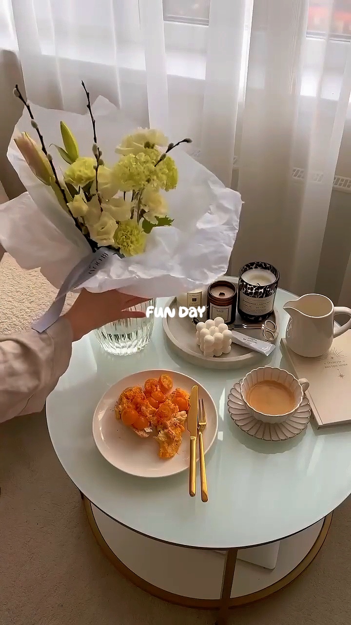 hari yang menyenangkan🦋