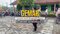 Trend Ambil Raport