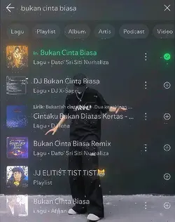 bukan cinta biasa 