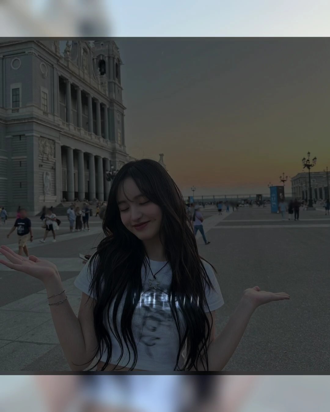 잠이 안와서..