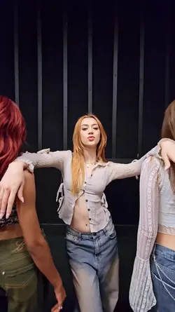 Debut..