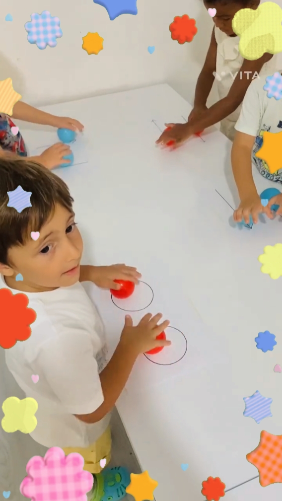 Crianças Da Escola