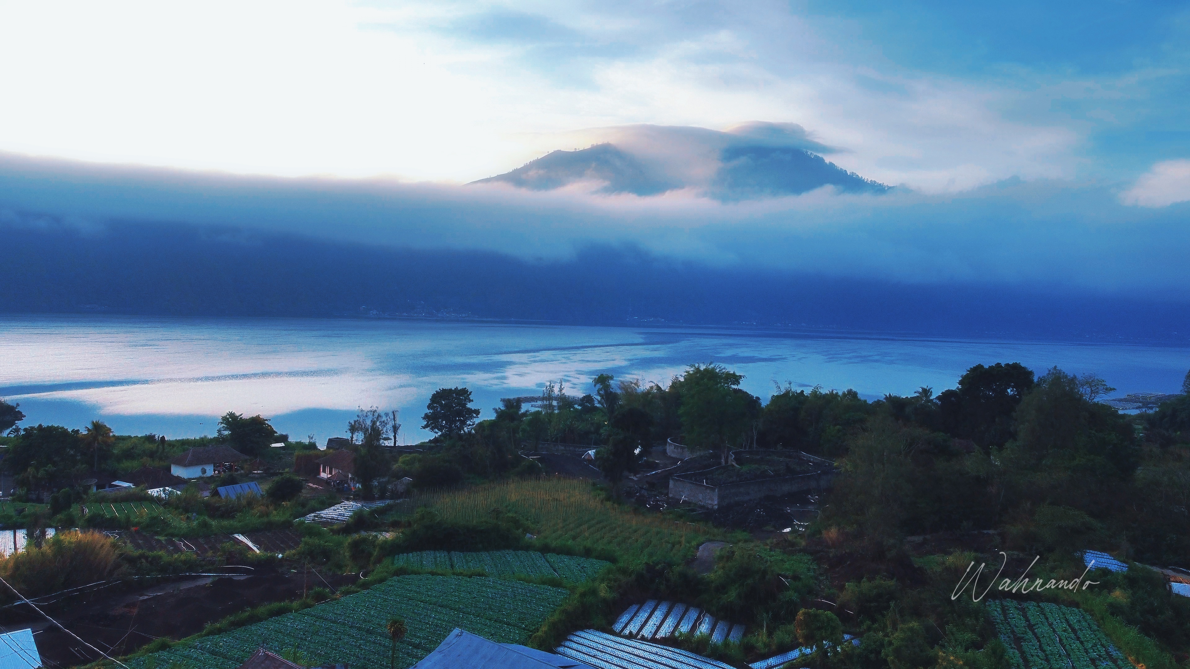 Dron pemAndangan