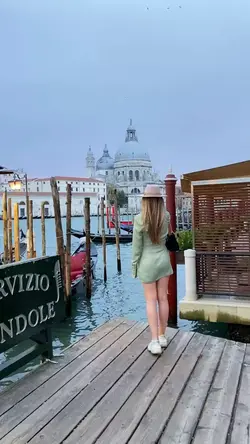 JET 2 HOLIDAY
