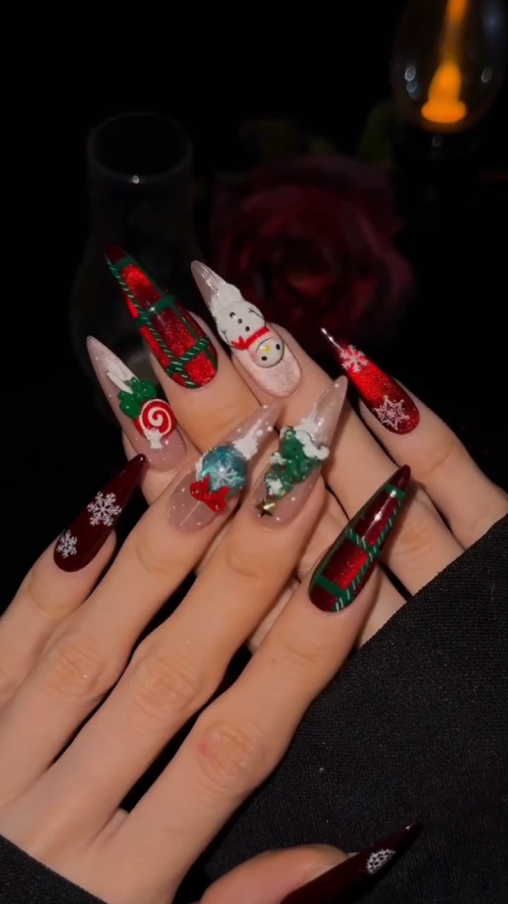 UNHAS DE NATAL