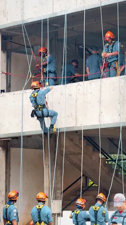 TREINAMENTO BOMBEIRO