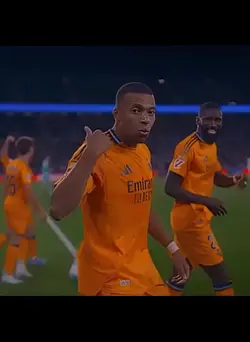 Ajoute 16 clips